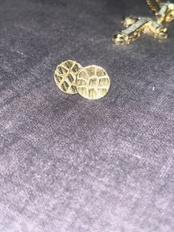 10k gold nugget earrings