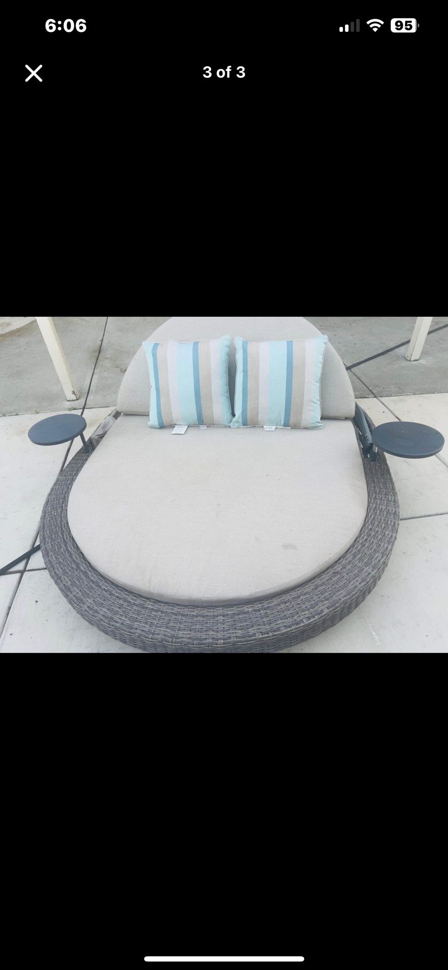 OVE Decors Sienna Oval Daybed The Sienna daybed is purpose-built for poolside lounging, thanks to a reclining, adjustable multi-level backrest, conve