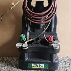 VICTOR PORTABLE TOTE TORCH