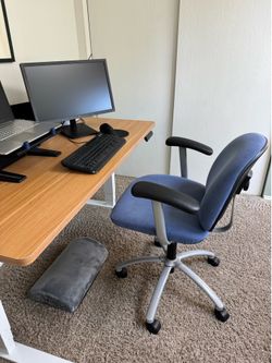 Comfortable office chair