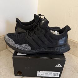 Black Ultra Boost Adidas