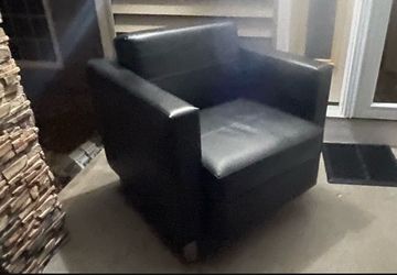 Black Leather Club Chair