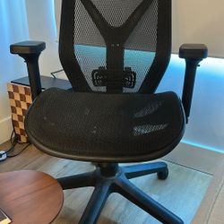 mesh office chair