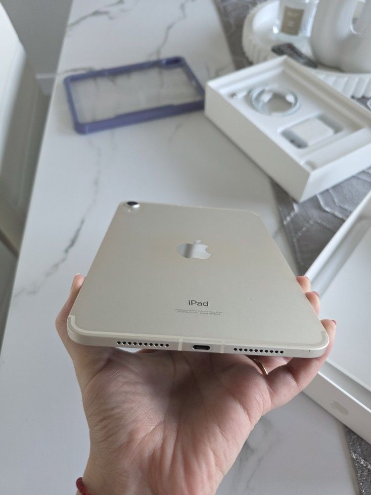 Apple iPad Mini (6th Generation) 64GB, Wi-Fi + Cellular, Model A2568 (Like New)