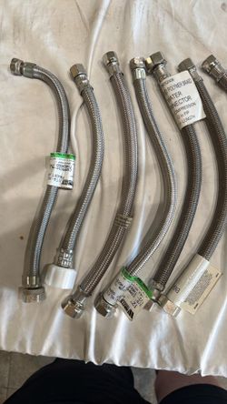 New Stainless Steel Braided Water Supply Lines – Plumbing Lot (15) pieces