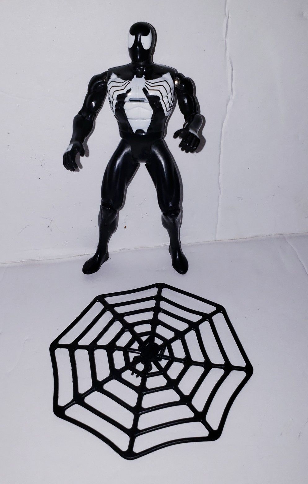 1995 Marvel Spider-Man Animated Series Black Costume Action Figure Toy Biz