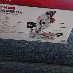 BRAND NEW UNOPENED COMPOUND MITER SAW