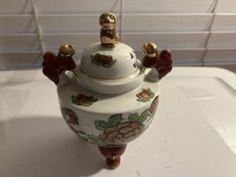 Antique Or Vintage Foo Dogs Three Footed Hand Painted Earn Incense Burner – Japan