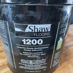 Shaw Carpet Adhesive 4 Gallons Brand New 