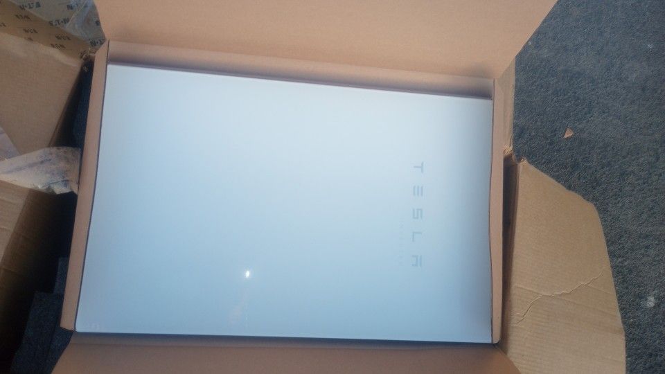 *New In Box* Tesla Solar Power Inverter - Powerwall