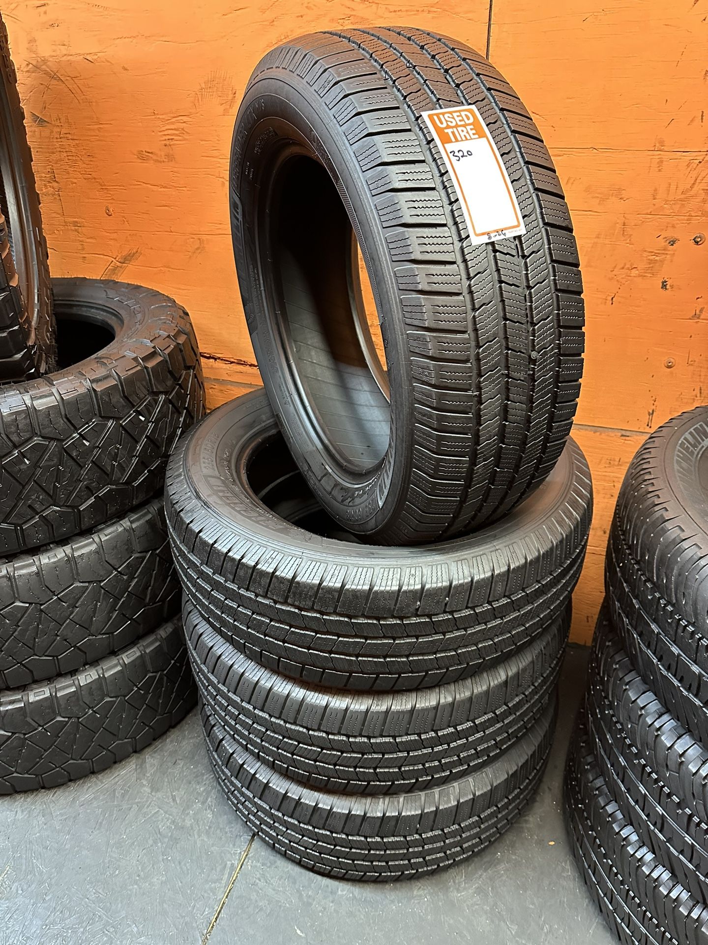 235/60R18 Michelin Defender LTX Full Tire Set