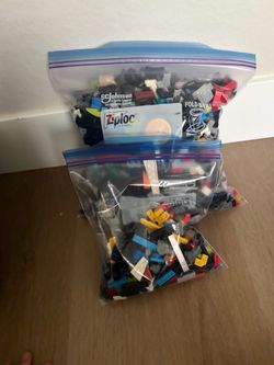 2.5 pound of lego