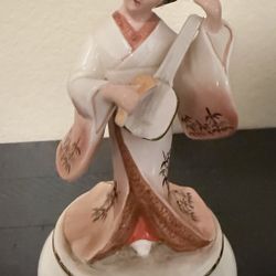 Geisha Music Box 