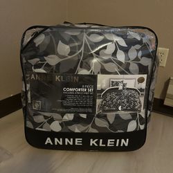 Brand New King Bed Set