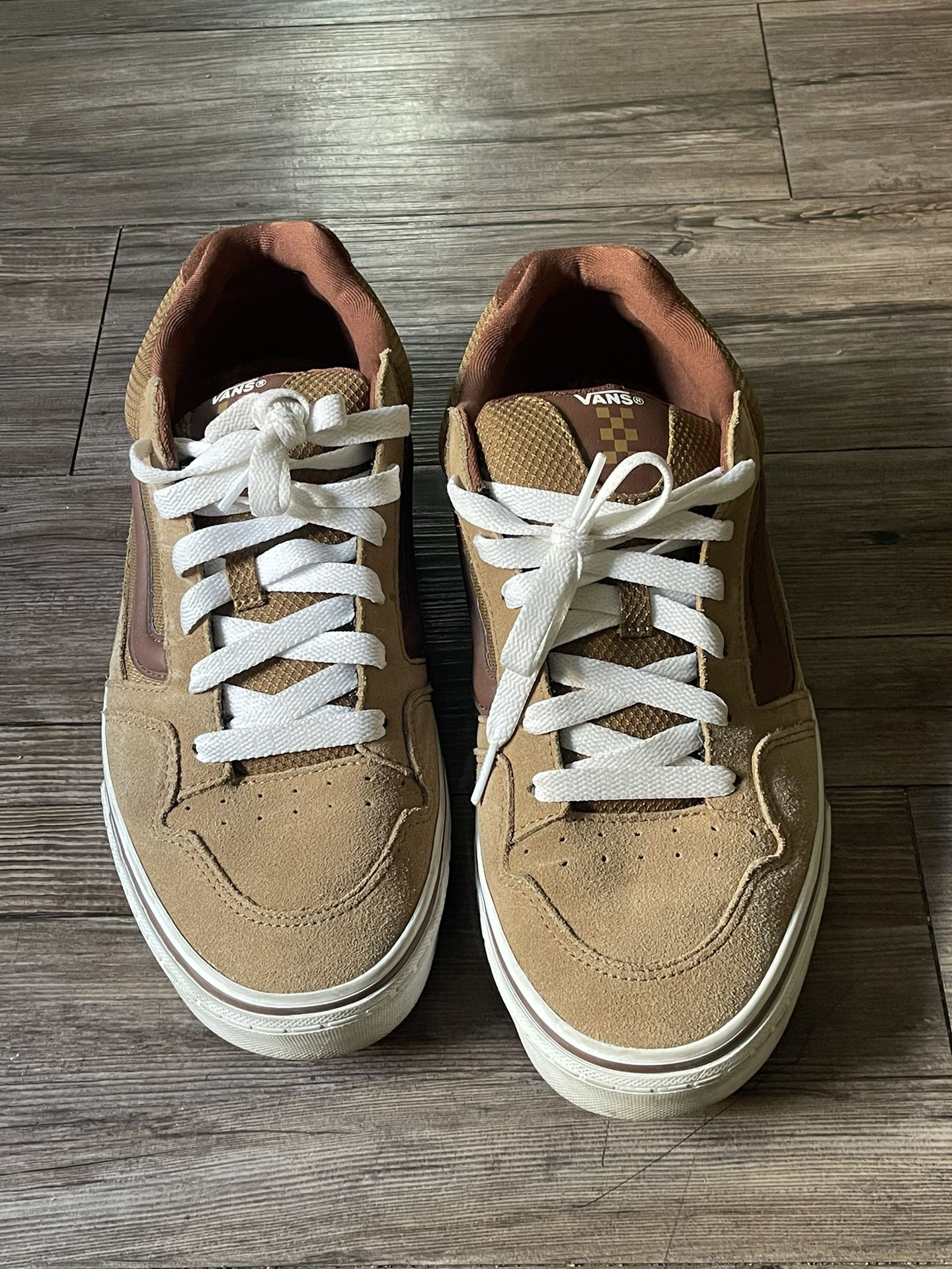 Vans low-top skate shoes.