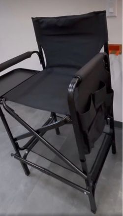 Makeup artist chair