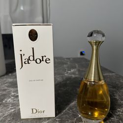 Dior J’adore Eau de Parfum – 3.4 oz (100 ml)