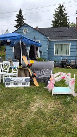 Yard Sale - Lot of FREE items