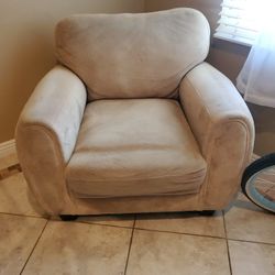 Sofa Clean And Comfy 
