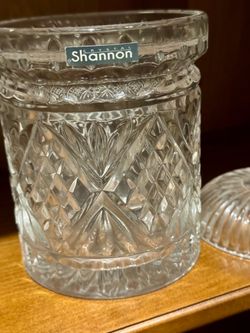 Shannon Crystal Lidded Biscuit Jar