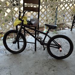 MODE  mongoose bmx bike
