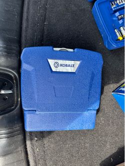 Kobalt screw driver kit