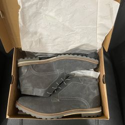 Mens suede Leather Chukka Boots, Brand New, Size 13