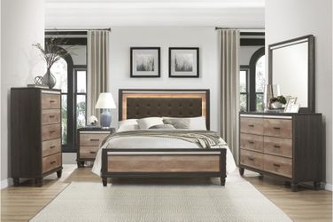 New 4pc queen size bedroom set tax included free delivery