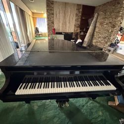 Kohler And Campbell SKG 6000 Baby Grand Piano 