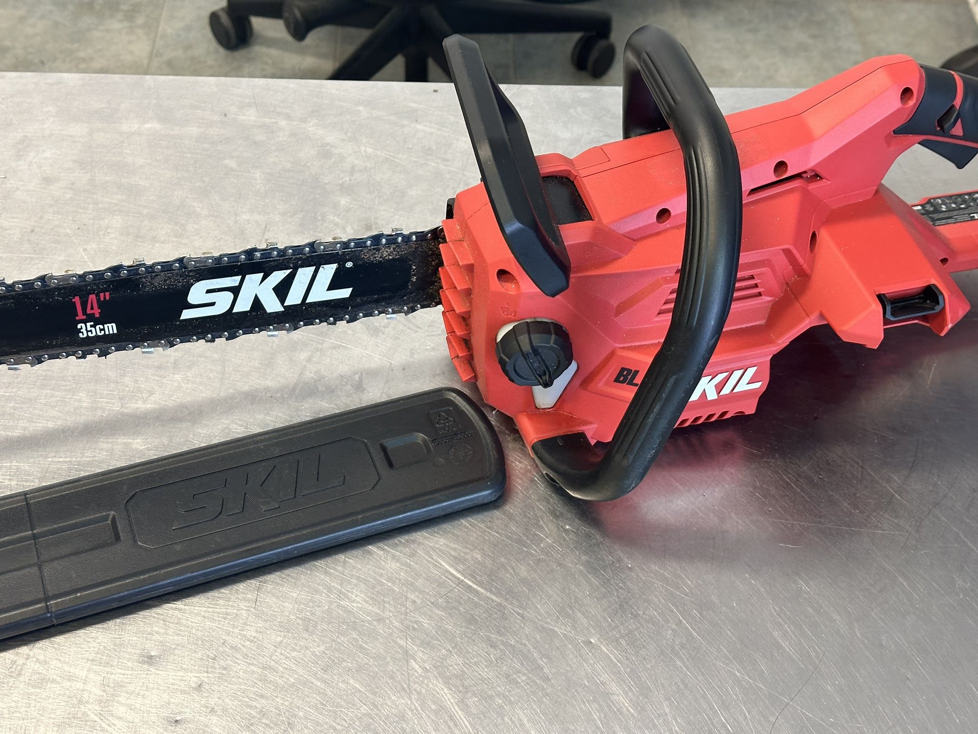Skil Chain Saw