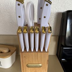 White & Gold FARBERWARE 15-Piece Knife Block Set