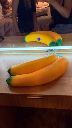 Banana squishy