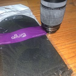 PENTAX 55 - 300 mm CAMERA LENS