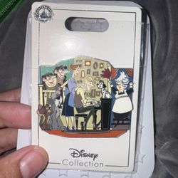 101 Dalmatian Supporting Cast Pin