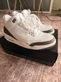 2018 Jordan 3 “Mocha” size 9.5