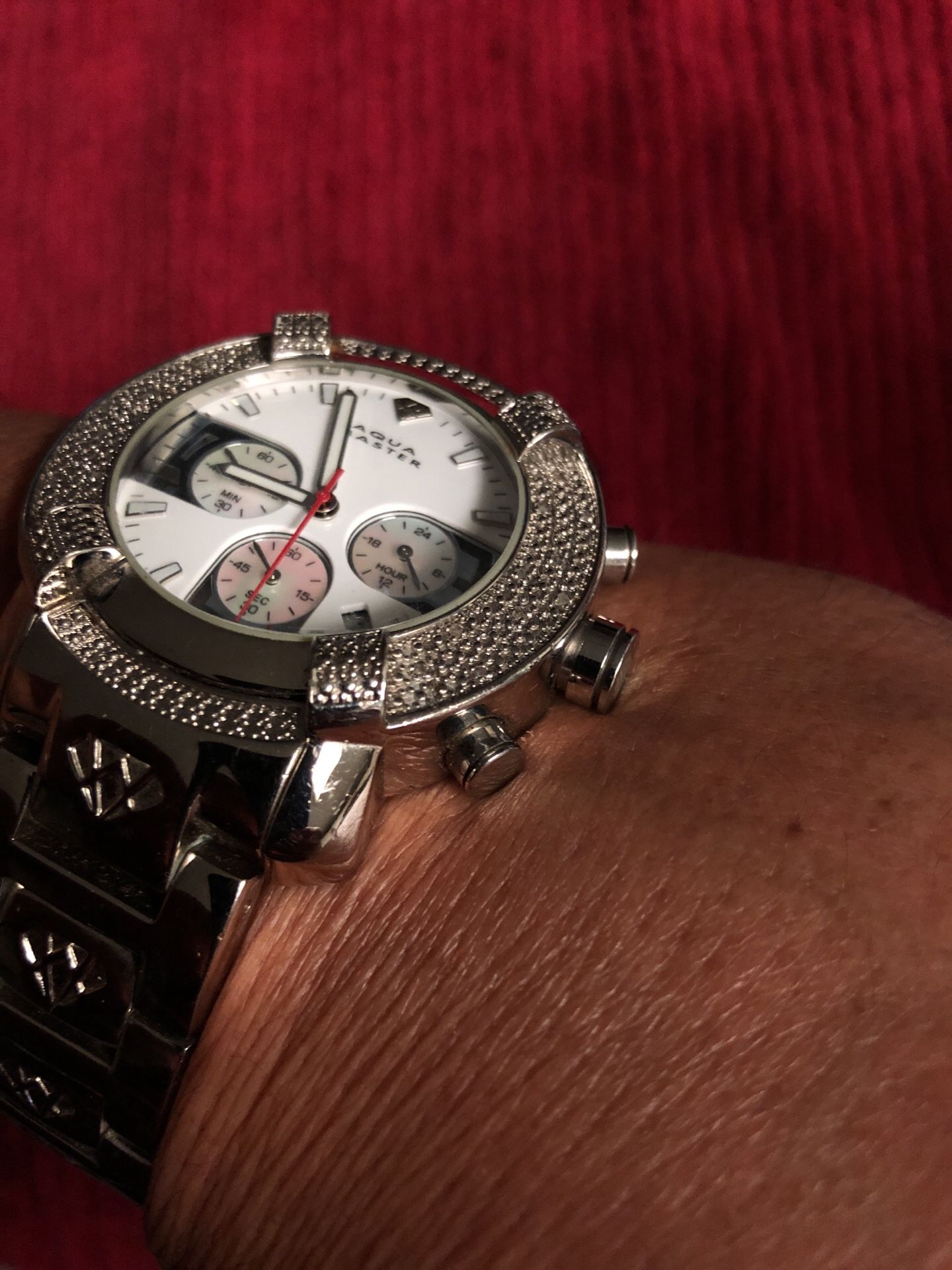 Aqua Master watch in very good condition