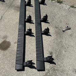 2022 gmc canyon steps