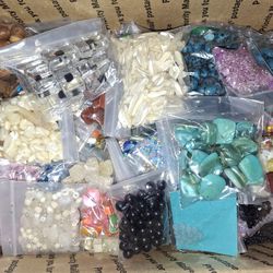 12 Pounds Of Loose Beads Hancraf Making Jewelry 