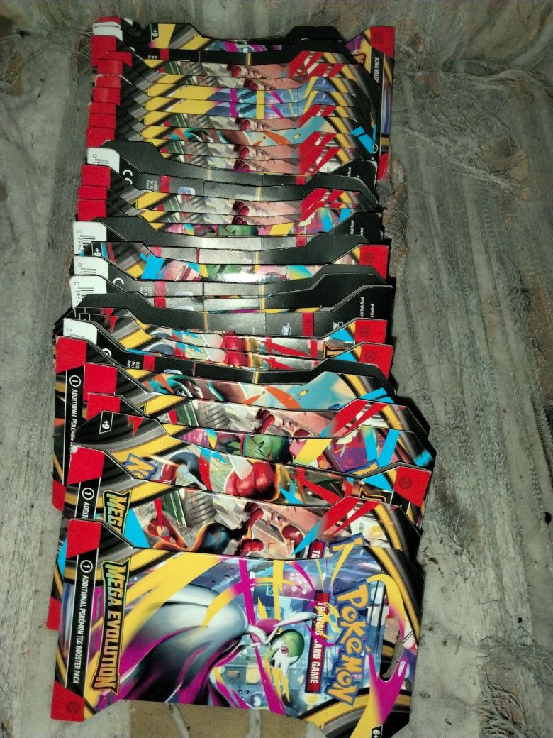 38 Mega Evolution Pokemon Trading Packs !