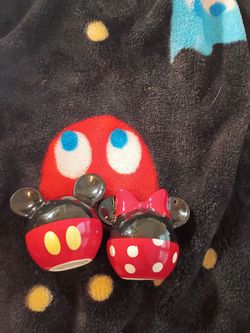 Mickey Minnie salt pepper shakers