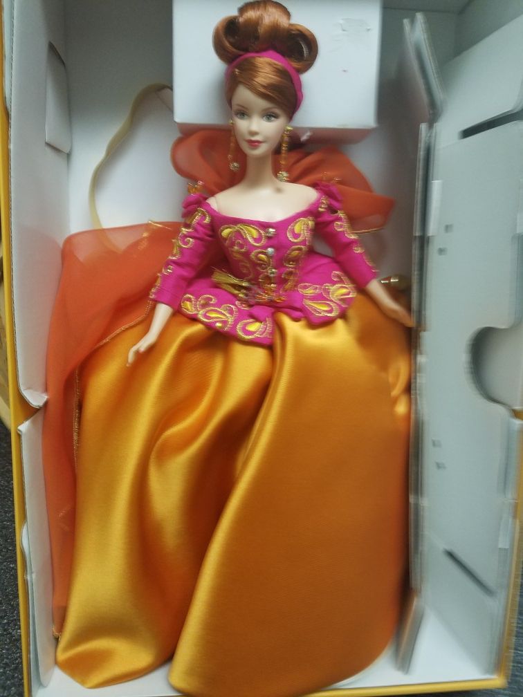 Symphony chiffon Barbie