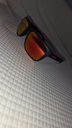 Oakley Sunglasses 👓