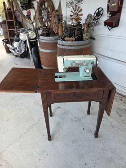 Swing machine,  vintage.