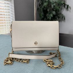 Tory Burch Emerson Saffiano leather chain wallet in optic white