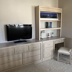 Bedroom Set