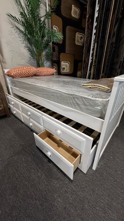 TWIN TRUNDLE