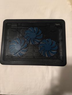 HAVIT Laptop Cooling Pad / Stand – 3 Fans – $10