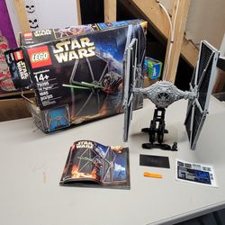 Lego Star Wars 75095 UCS Tie Fighter