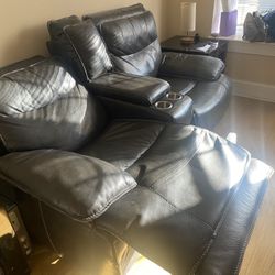 Amazing Reclining Couch 