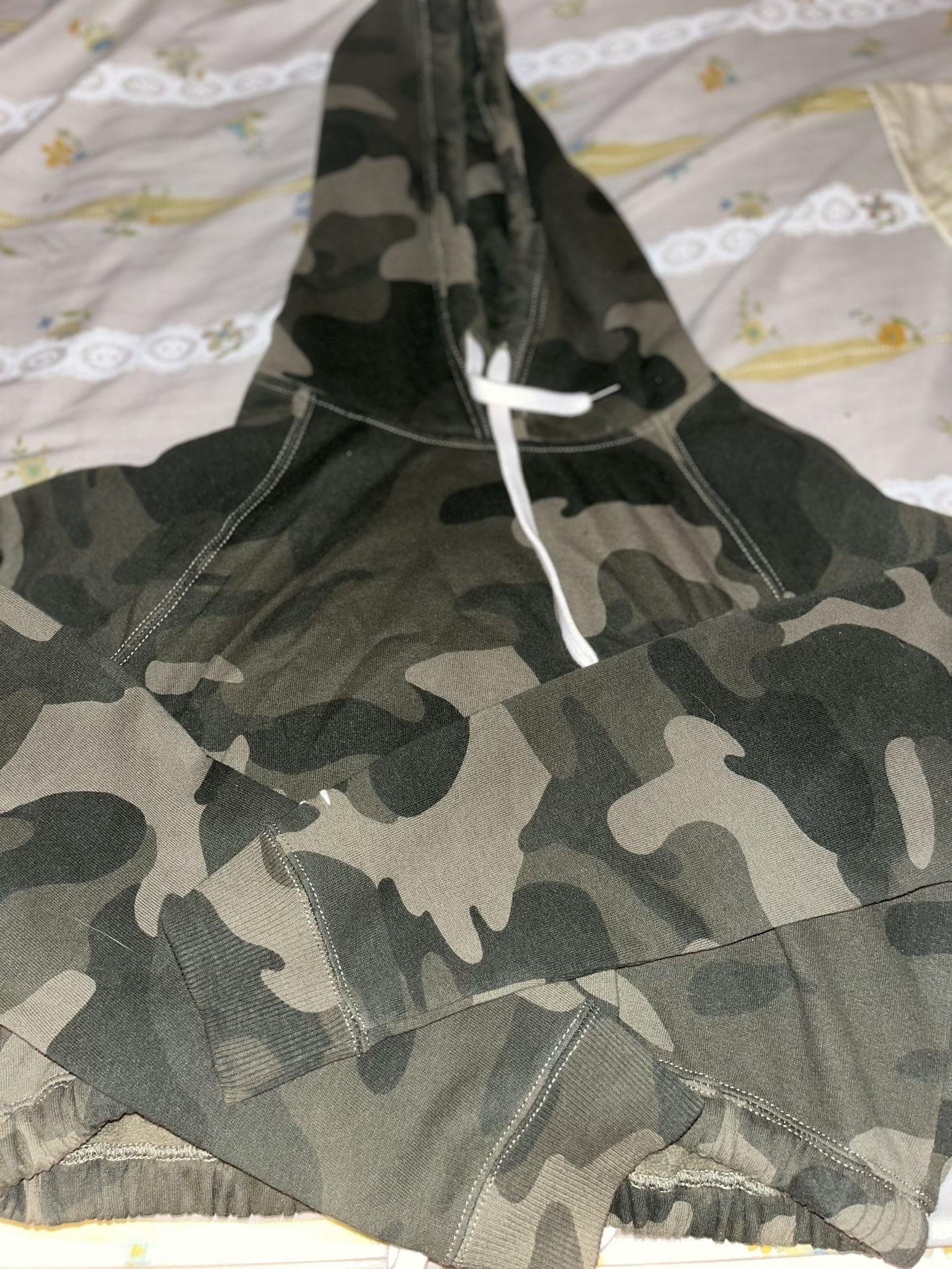 crop hoodie